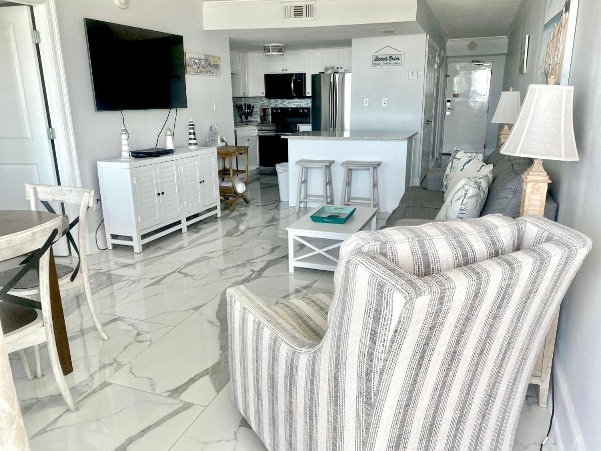 Island Winds East 202 By Albvr - Beautifully Renovated Beachfront Condo & Steps Away From Hangout & More! Gulf Shores Exteriör bild