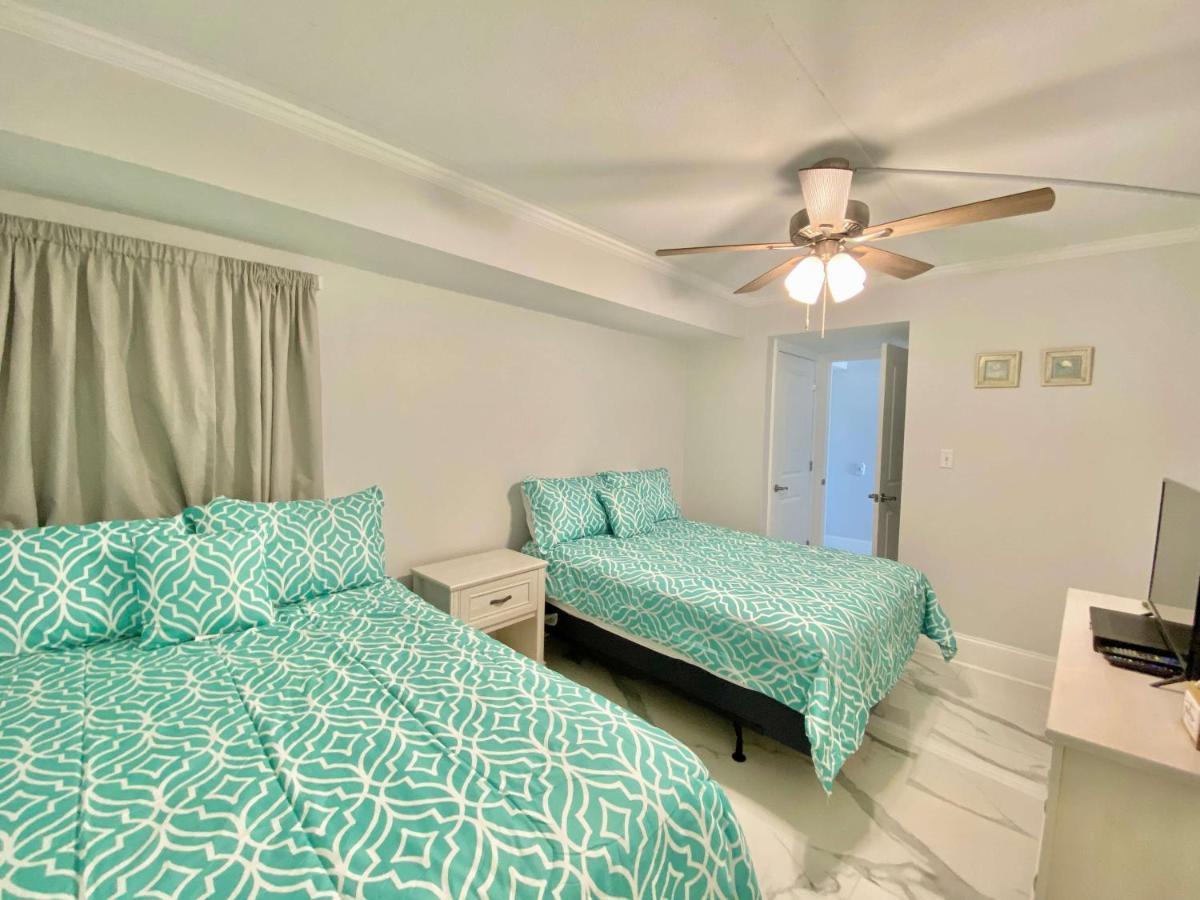 Island Winds East 202 By Albvr - Beautifully Renovated Beachfront Condo & Steps Away From Hangout & More! Gulf Shores Exteriör bild
